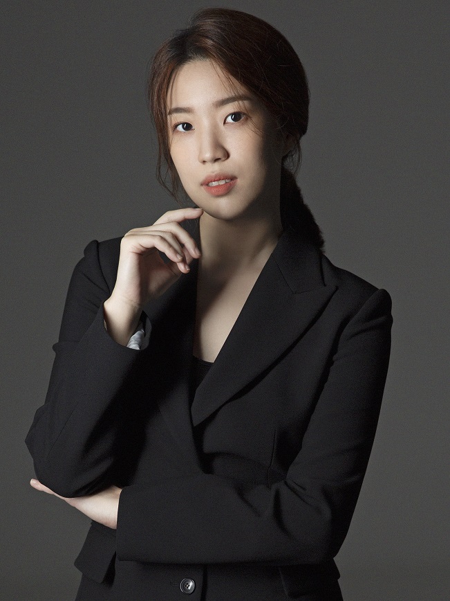 Ji Youn Lee